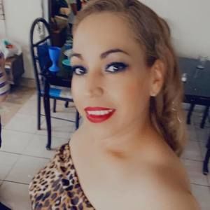 Meet your Posher, Nory